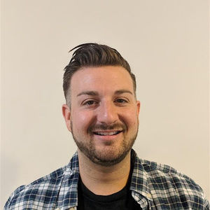 Meet your Posher, Zachary